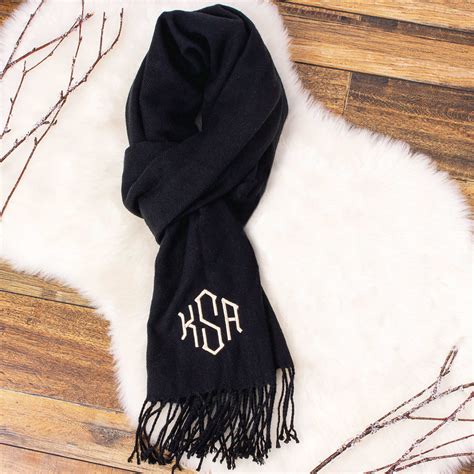 Women's Scarf in monogram cashmere 